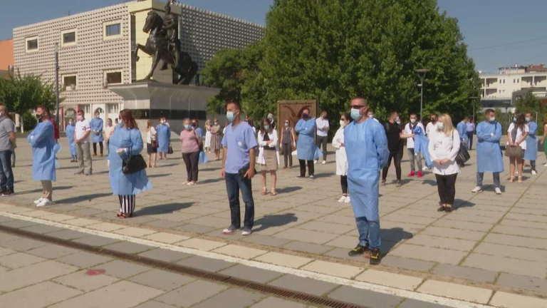 Nurses give Kurt time: Raise the cofficient or take Constitutional Action
