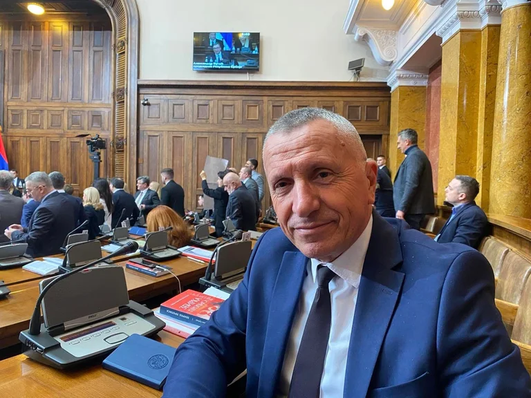 Kamberi following tensions in Serbian parliament: root, basic lack of sense of reality in Kosovo