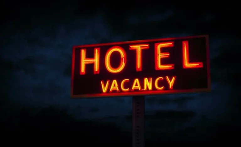 Arrestato dalla donna che ha soggiornato in hotel per circa due mesi e lasciato senza pagare