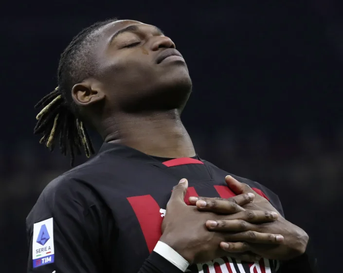 This is Rafa Leao's lawyer: There's a lot of false news about him, he'll be in AC Milan