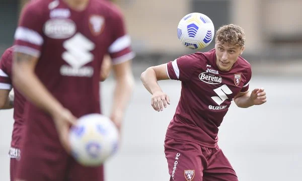 Official formations: Fiorentine é Torino