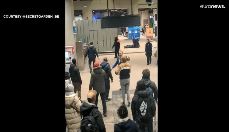 Drei verletzte Messerangriffe auf der Brüsseler U-Bahn-Station
