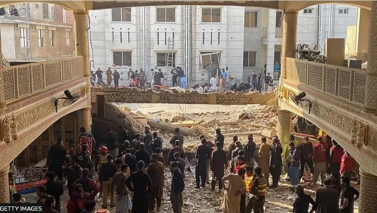 At 87, the death toll from explosion to Pakistani mosque