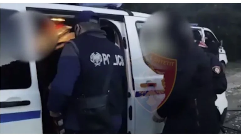 Albania: veicoli rubati scambiati in Kosovo, SPAK invia 7 persone per il processo
