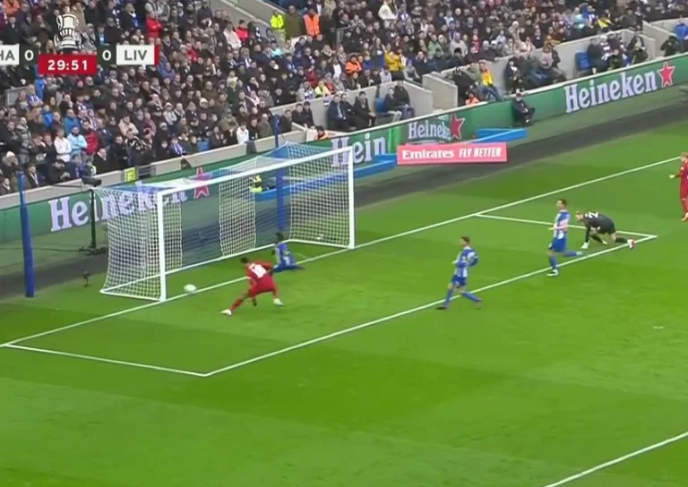 All is equal to: Two goals for 10 minutes are scored at the Brighton List