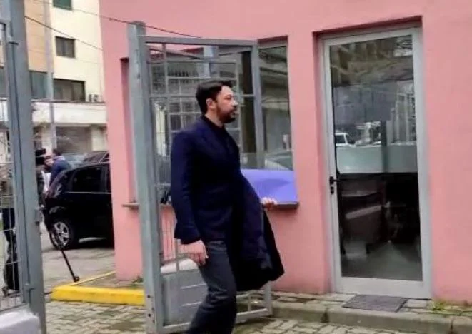 Le fils de Sali Berisha Shkelzeni est invité par le ministère public