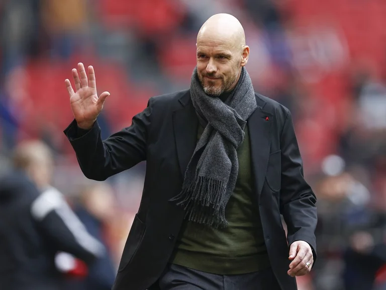 Ten Hag: We made a good show, Great Striker Weghost