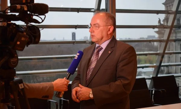 Bundestag MP: Serbia to face consequences if it makes no deal with Kosovo