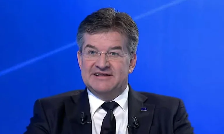 Lajcak: Le Kosovo gagnera beaucoup s'il accepte et signe cette proposition