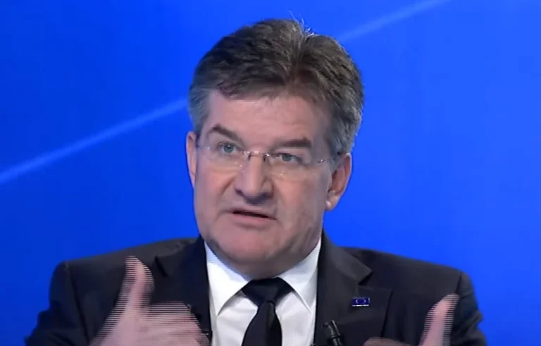 Lajcak: Kosovo government to create conditions for returning Serbs to institutions