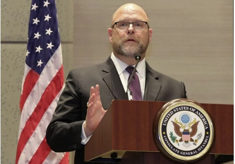 US Embassy Invites Political parties in Question of Association Issue