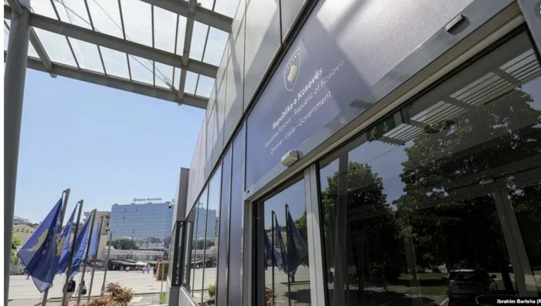 Unions don't accept cofficiency under 120 euros, union actions warn