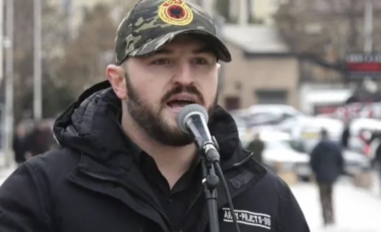 Organizatori i protestës: Albin, dorëhiqu ose kërko falje
