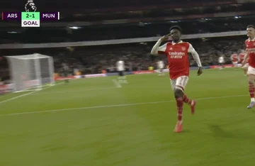 Arsenal auf einem anderen Level: Saka wählt Fans im Stadion mit seinem Ziel