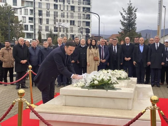 Abdixhiku: Rugova ishte shqiptari më i madh i historisë së popullit të Kosovës
