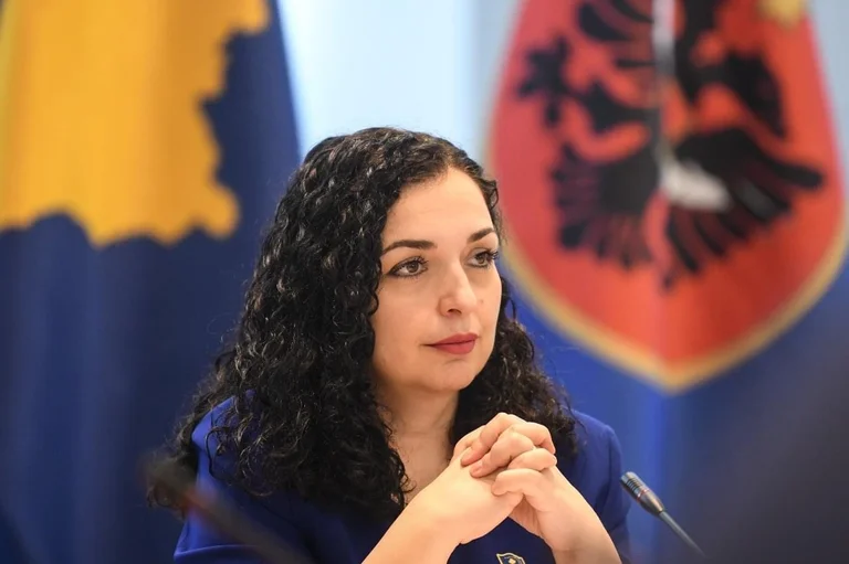 Shukatje e Presidencës për vërshimet, por u reagon kritikuesve: Osmani e di shumë mirë kush janë qytetarët e Kosovës