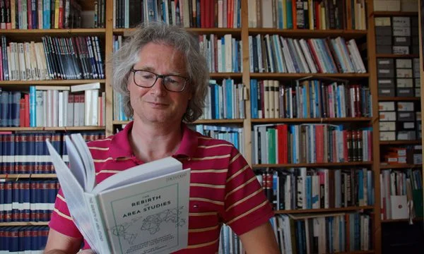 Profesori austriak: Jam skeptik se do të arrihet një marrëveshje, presioni duhet t’i ngarkohet Serbisë