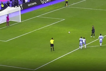 Mbppe kommt mit einem Ziel für Paris, Schocks Al Nasr