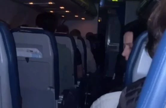 Panik në aeroplanin që ishte nisur drejt Bazelit nga Prishtina, kthehet në aeroport pas 40 minutave në ajër