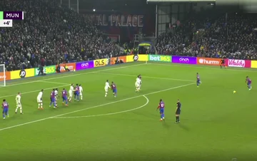 Das schönste Ziel der billigen Schießen, die Sie in einer Weile nicht gesehen haben, wurde heute Abend in Richtung Man United markiert