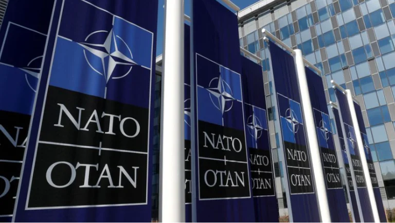 Mblidhet komiteti ushtarak i NATO-s, flitet edhe për Kosovën
