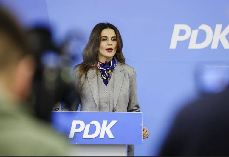 PDK: Çka ka dhe çka s’ka nga Qeveria Kurti: Mbrojtje të ambasadorit Berishaj, mohim i fjalës për UÇK-në dhe elozhe për Ivanoviqin