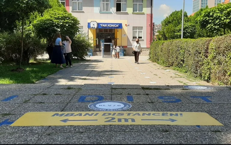 Zëvendësimi i orëve, shumë pak nxënës shkuan në shkollë të shtunave