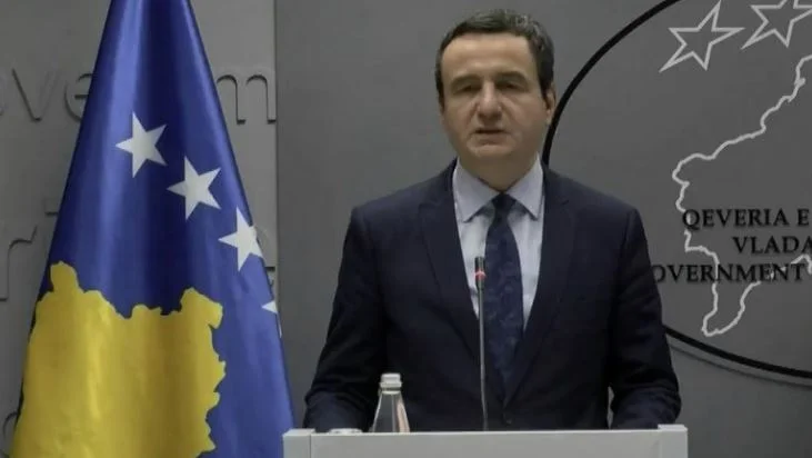 Kurti pas largimit të barrikadave: S’ka pasur marrëveshje, ka pasur takime me KFOR, EULEX e ambasador të QUINT