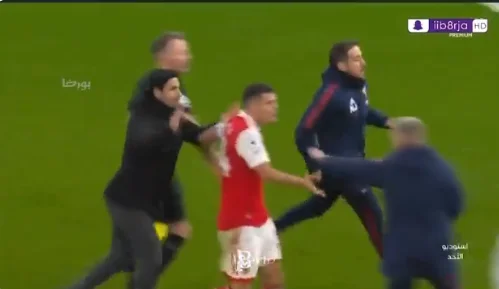 Arteta u detyrua të vrapoi sprint që ta ndalonte Granit Xhakën të mos përleshej me lojtarët e Tottenhamit