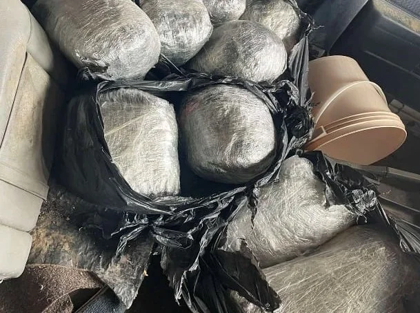 Policia sekuestron mbi 18 kilogramë drogë në Prishtinë
