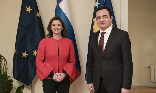 Kurti pas takimit me Fajon: U theksua miqësia, partneriteti dhe aleanca Kosovë-Slloveni
