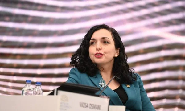 Osmani për marrëveshjen rreth targave: Falënderoj Hovenierin