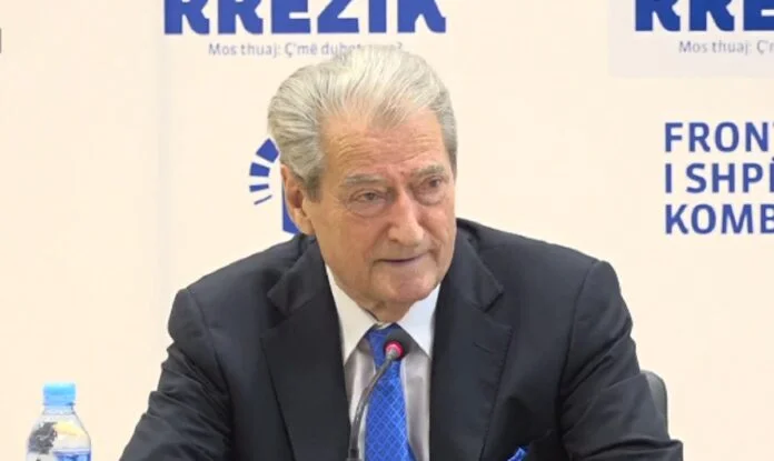 Berisha, thirrje për Mark Zuckerberg dhe Elon Musk: Ndëshkoni Edi Ramën