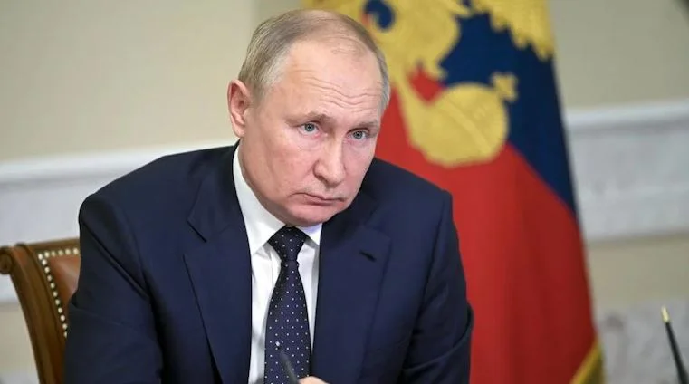 Kremlin: Putin está abierto a conversaciones sobre Ucrania
