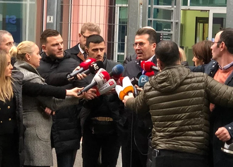 Le accuse di Fatmir Mediu della tragedia di Gerdec sono comunicate