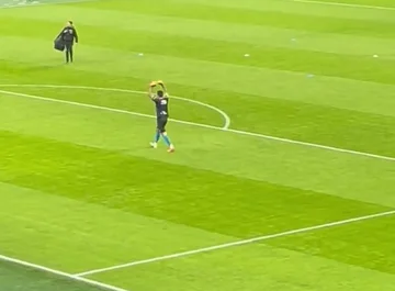 Inter Fans begrüßen Buffon nicht in San Siro, pfeifen jedes Mal, wenn er den Ball hat