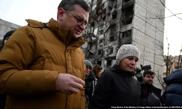 Krieg in der Ukraine, deutscher Top Diplomat besucht Harkivin