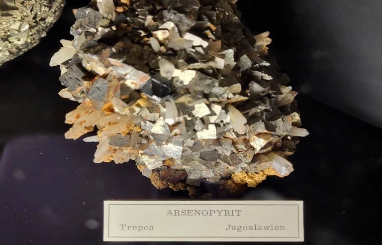 Trepca Mineral al Museo di Vienna, sotto il nome di Jugoslavia