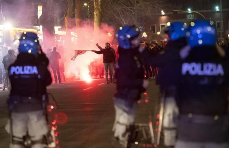 Confrontation zwischen Roms Fans und Neapel