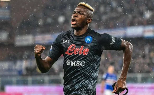 Naples revient à la victoire, défaites Sampdorian