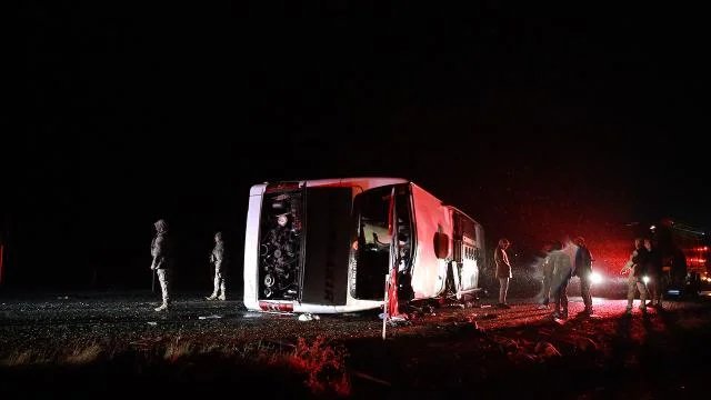 Autobus in Turchia, Cinque morti e 22 feriti