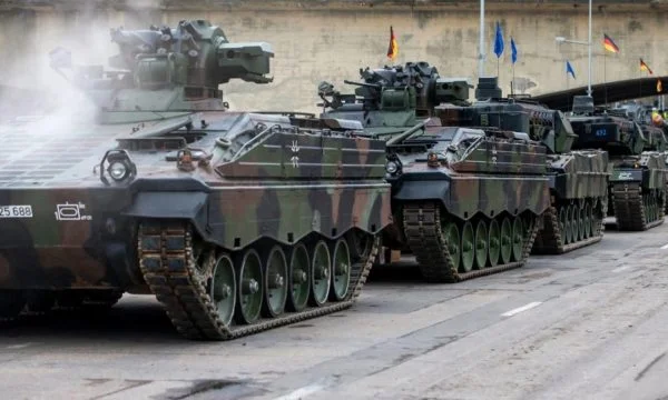 Deutschland schickt 40 Marder Panzer, Patriot Raketen in die Ukraine