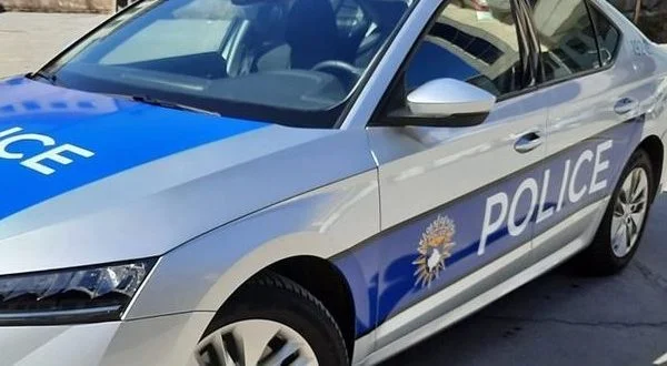 There's a man dead in “Pristina's”