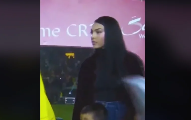 Georginas Reaktion, wenn Ronaldo auf den Gastgeber schaut, wird viral