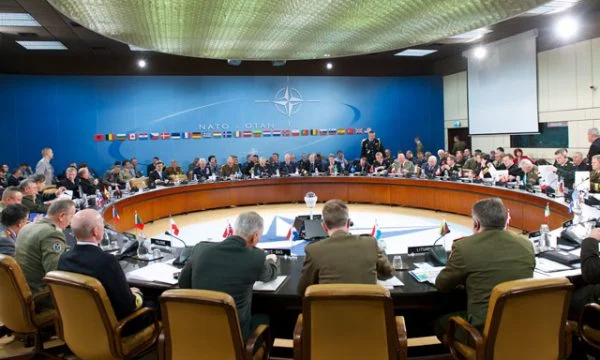 Am 18. und 19. Januar, der Obersten Behörde der NATO, auch Kosovo