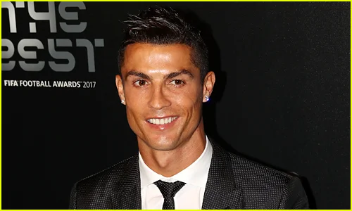 Ronaldo raportohet se e ka nënshkruar kontratën me Al-Nassr