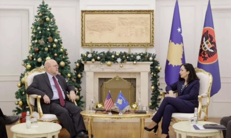 Hovenier e Osmani takohen pas largimit të barrikadave