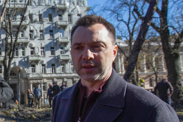 Forcat ukrainase pësojnë “humbje të rënda” në Bakhmut dhe Soledar