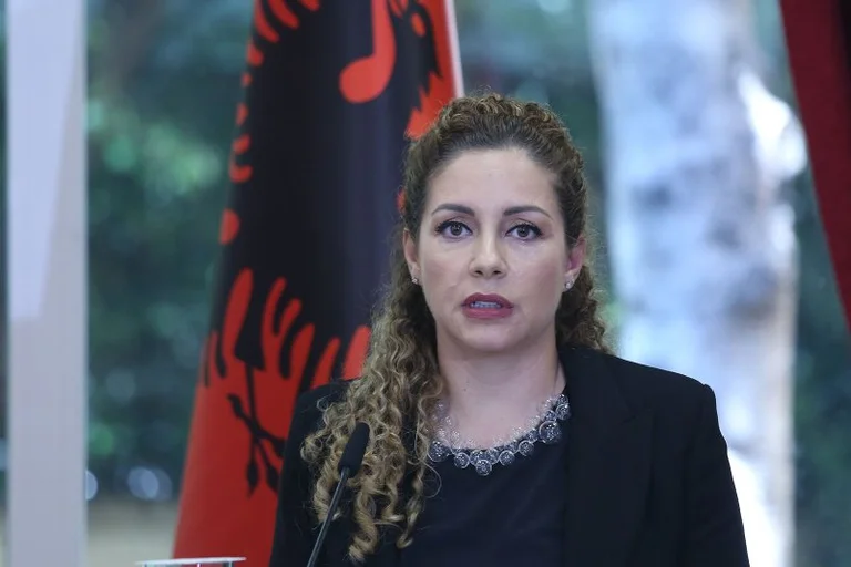 Ministrja shqiptare: Serbia ta kuptojë, e ashtuquajtura “Kosovë e Metohi” ka shkuar përgjithmonë