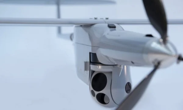 Ukraina blen 1400 dronë për të ndjekur lëvizjet e rusëve në luftë